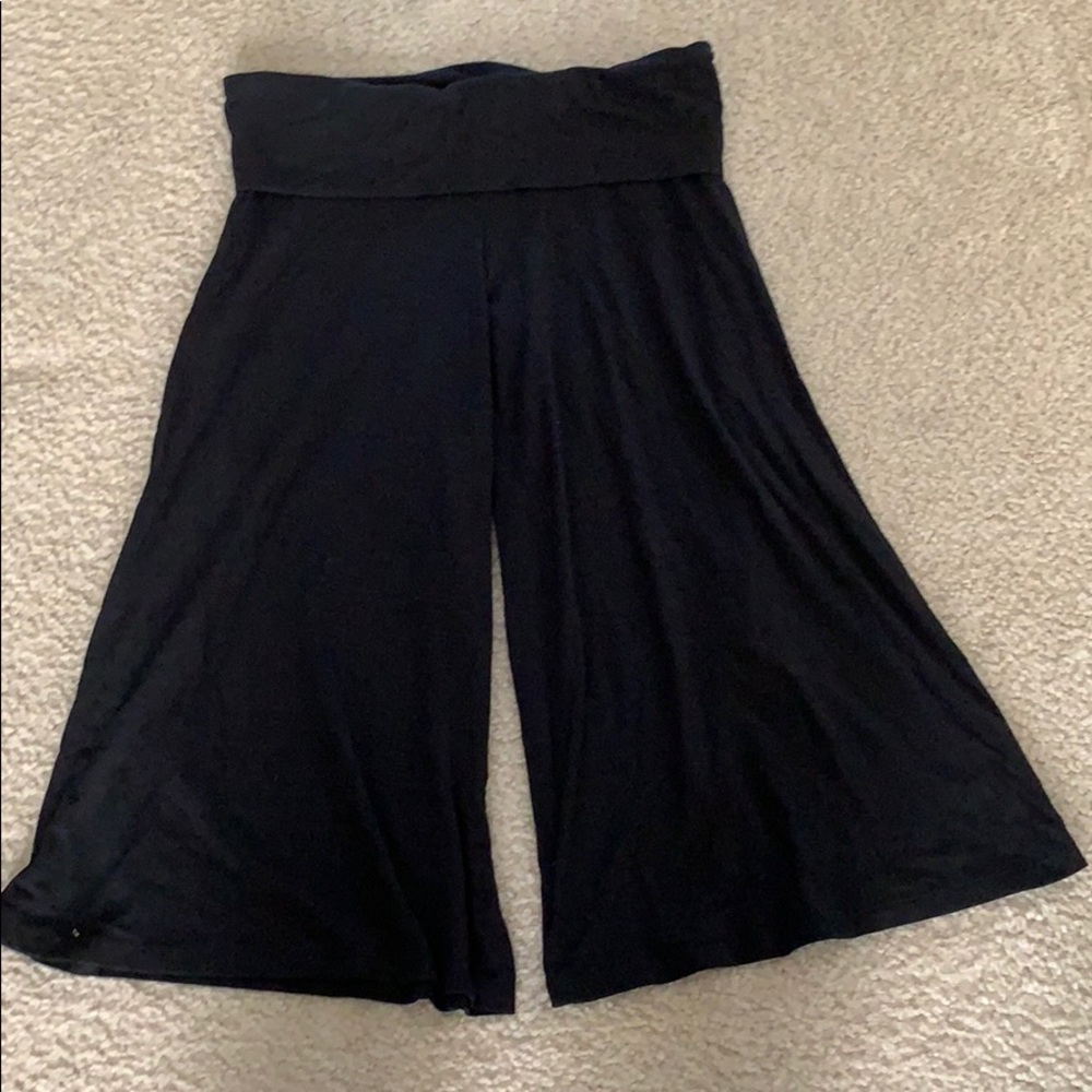 Wide Leg Gaucho Capris